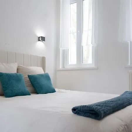 Maison Amienoise - A 10 Min Du Centre - Confort Vakantiehuis