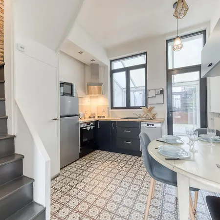 Maison Amienoise - A 10 Min Du Centre - Confort بيت للعطل